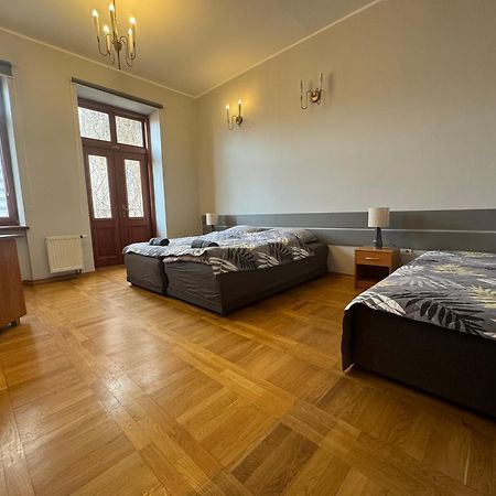Hostel Va Bank Rzeszow Ngoại thất bức ảnh
